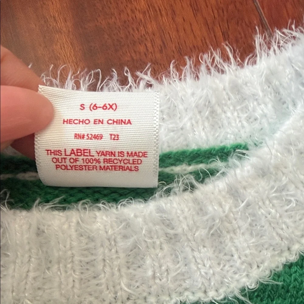 Holiday Time Green and White Santa Sweater for girls
